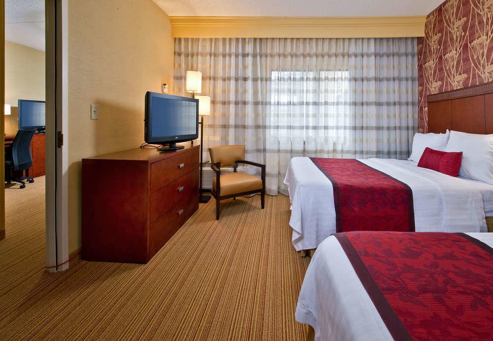 Courtyard Philadelphia Hotel Willow Grove